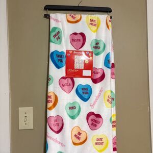 Sweethearts Conversation Candy Hearts Valentine’s Day White Colorful Blanket NWT